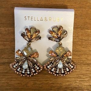 Stella + Ruby Women’s Crystal Fan Out Earrings